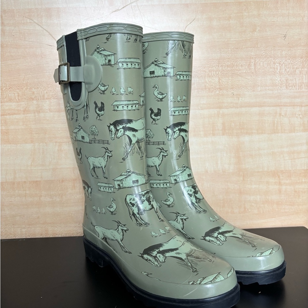 Farmhouse Print Women's Rain Boots